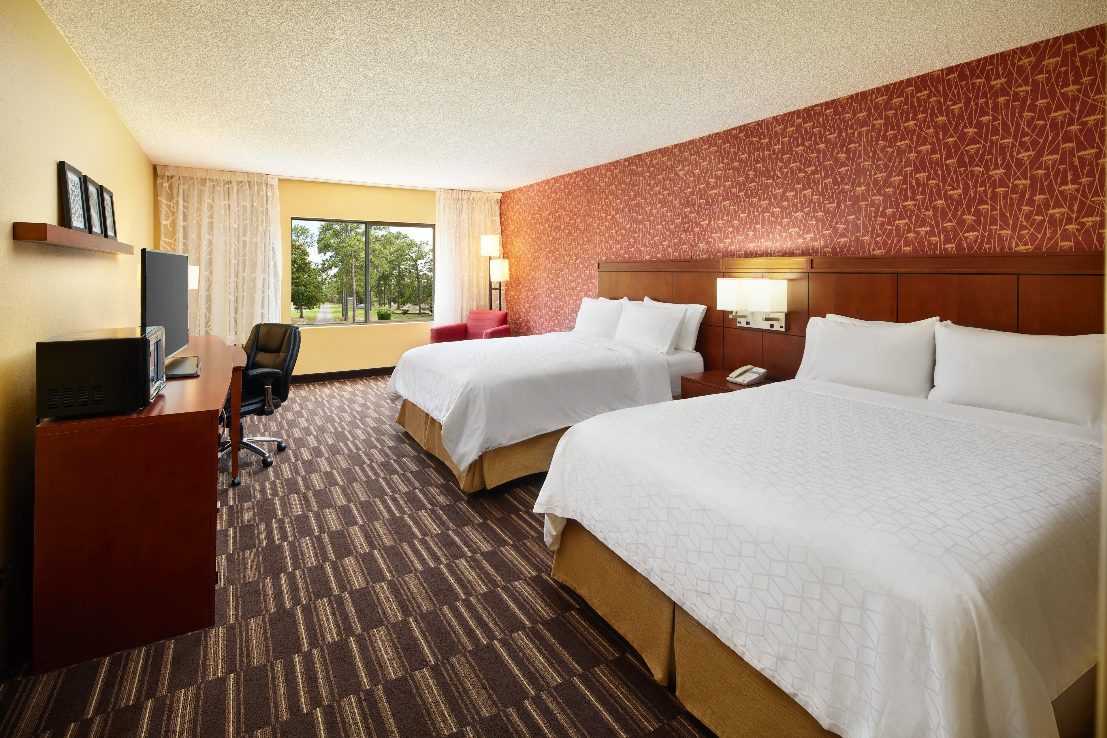 Holiday Inn Express Tifton By Ihg Exterior photo